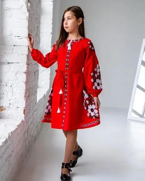 Girl’s Dress “Victoria”