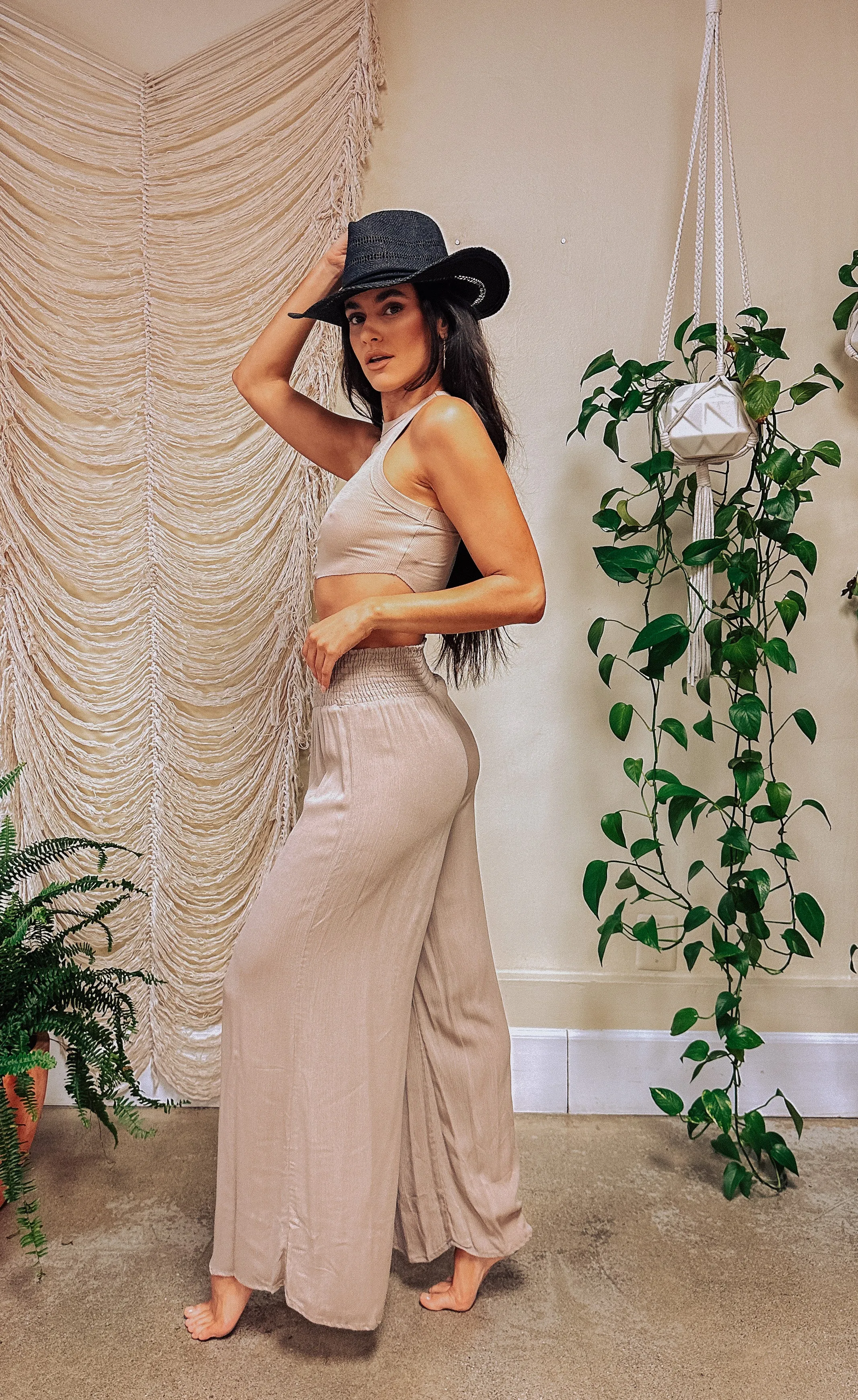 Gypsy Crop Pant (Khaki)