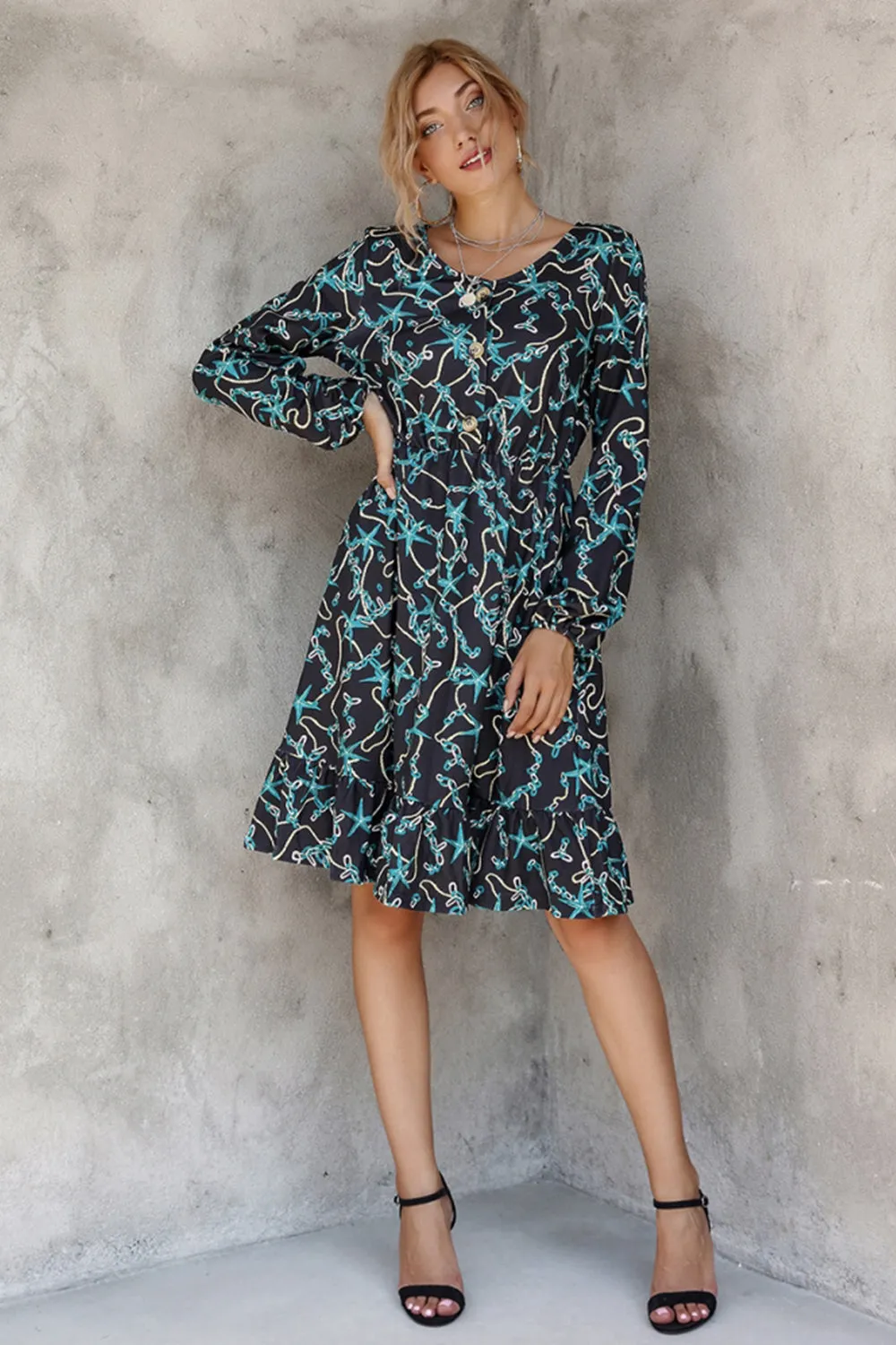 Mid-length Long-sleeved Slim Dress