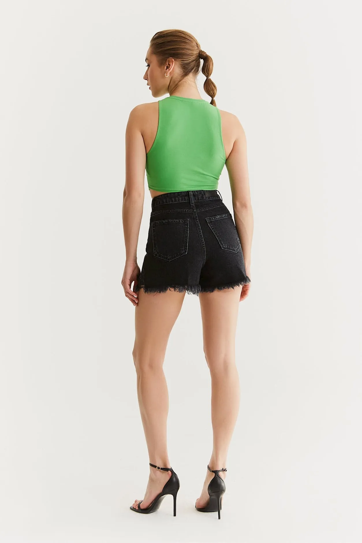 Naomi High Waist 5 Pocket Shorts Black Destroyed