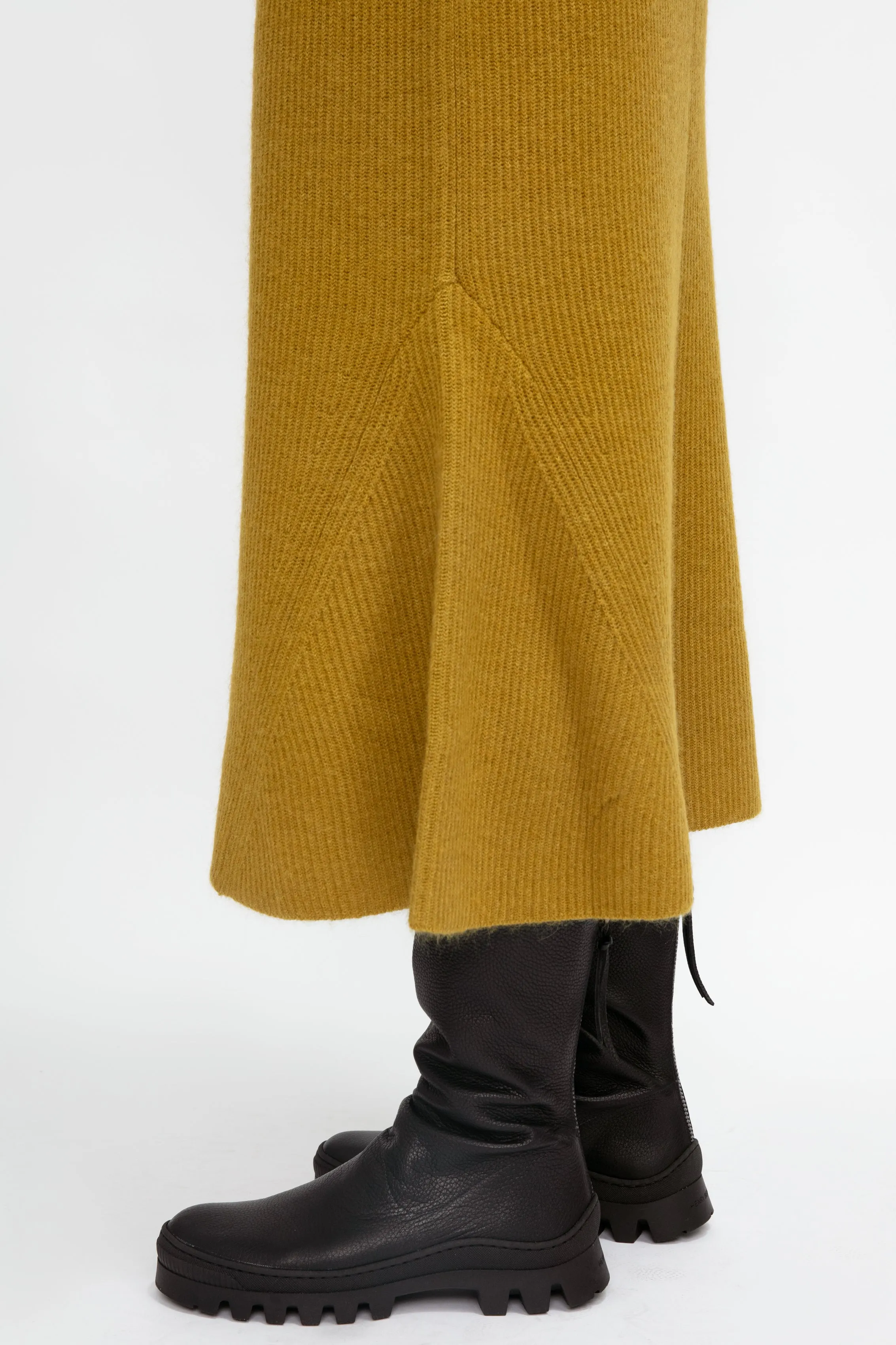 Ribbed Wool Skirt in Curry