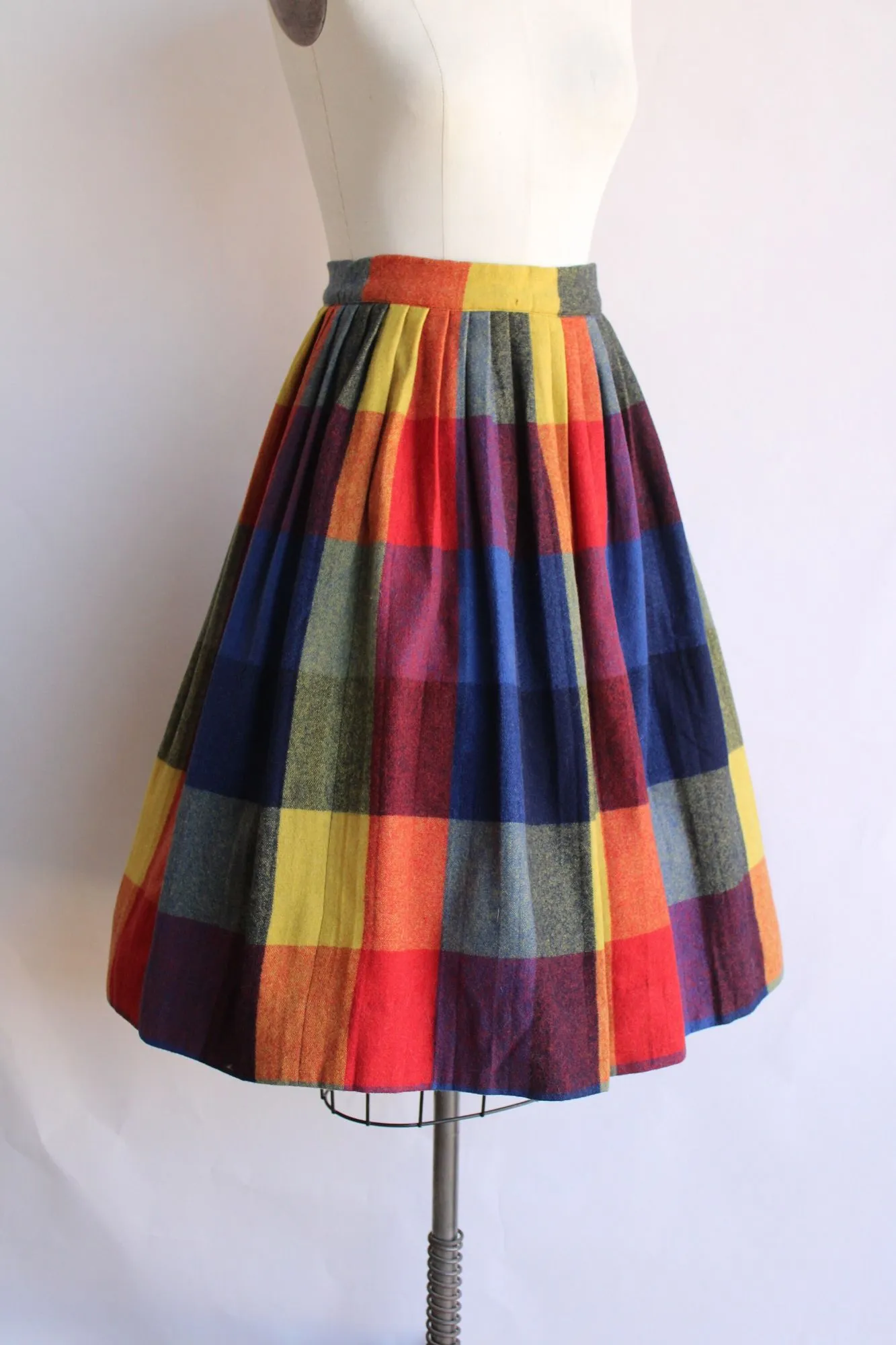 Vintage 1960s Wool Junior House Rainbow Windowpane Check Pleated Skirt